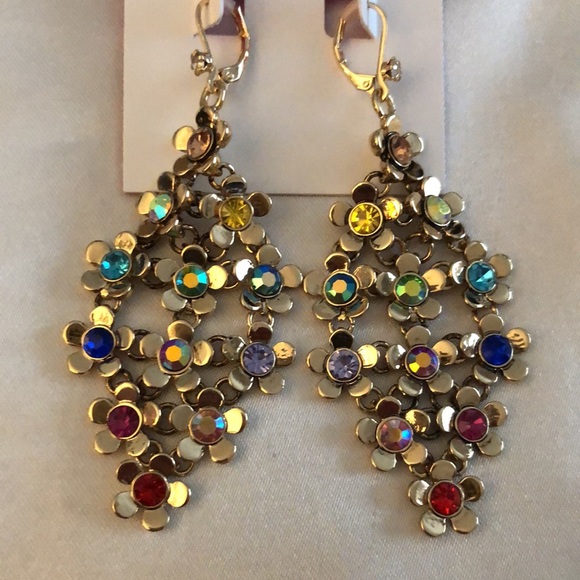 Betsey Johnson Gold Tone Flower Fest Chandelier Drop Earrings Crystal Accent NWT - Picture 4 of 12